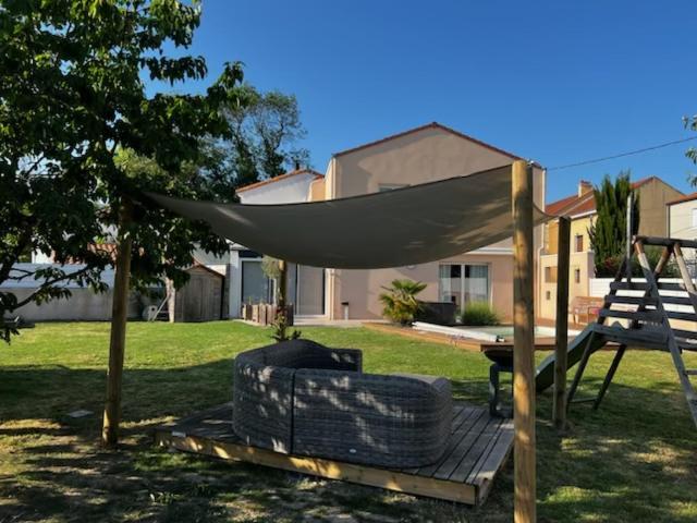 Сasa de vacaciones Maison Familiale 4 Avec Jardin Et Piscine Saint-Aignan-Grand-Lieu